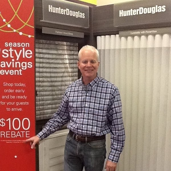 Hunter Douglas Dealer Image